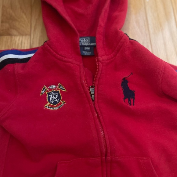 🔥 Polo Ralph Lauren Kids Red Zip-Up Hoodie – Classic & Cozy! 🔥 - Picture 5 of 7